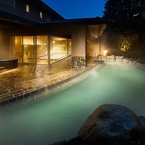 ***** Ryokan Hisui Giappone